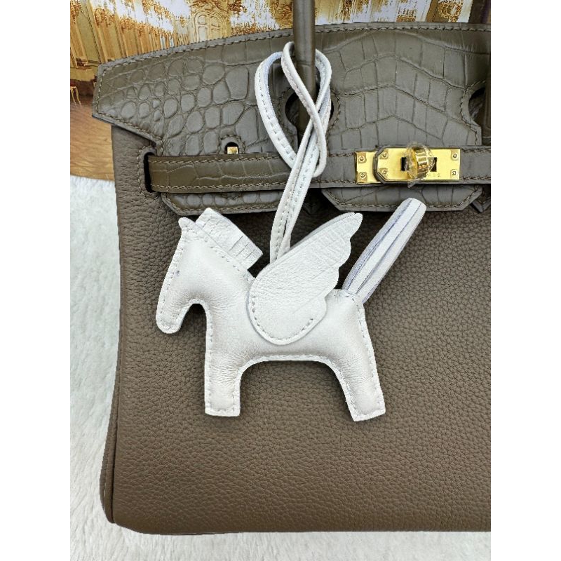 Arda brand pegassus bag charm (asli kulit)