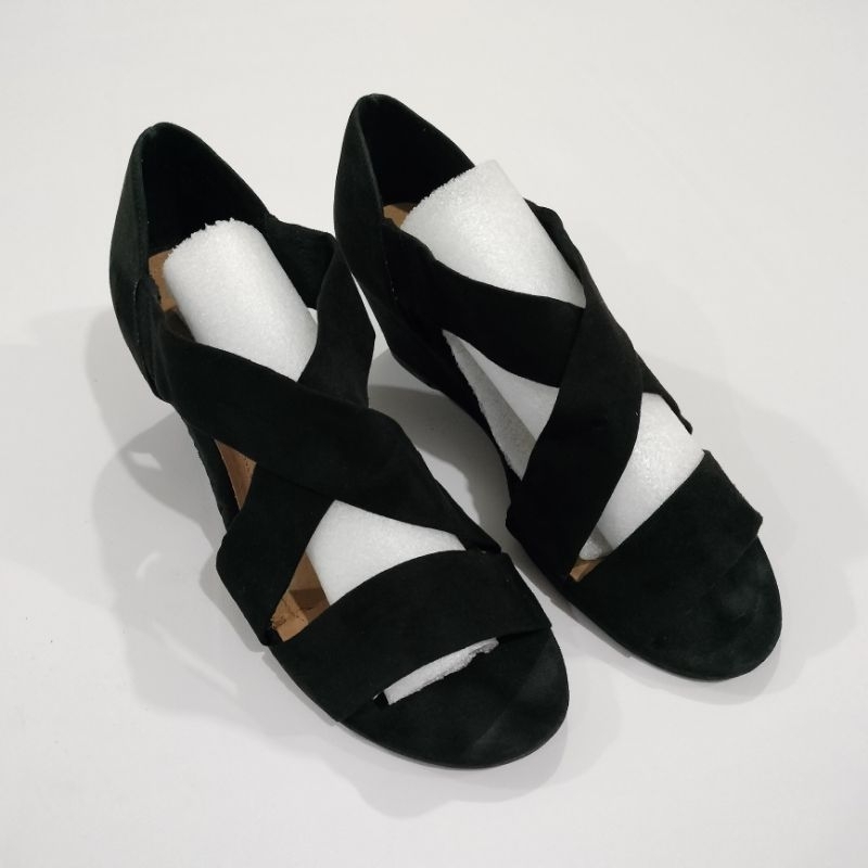 SEPATU SANDAL WEDGES WANITA SEPATU SANDAL PESTA ELEGAN HITAM MURAH PRELOVED