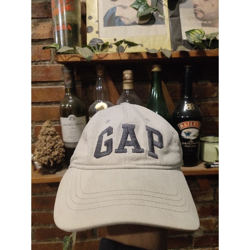 topi gap second original