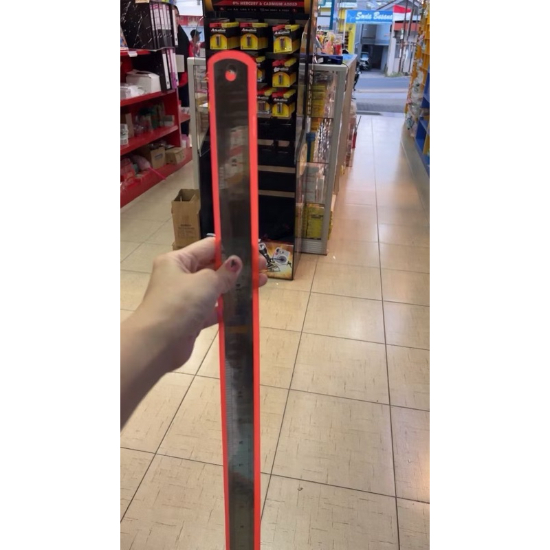 Mistar Besi 50 cm Tipis