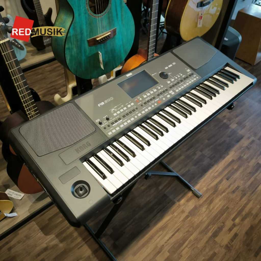Keyboard KORG PA600 PA-600 Keyboard Portable PA 600