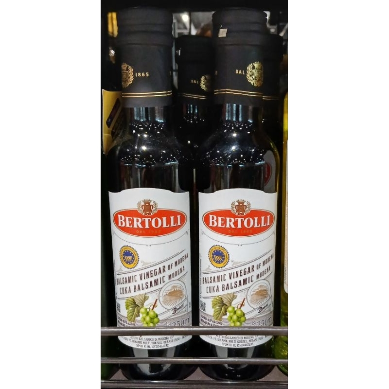 

BERTOLLI Balsamic Vineger Of Modena Cuka Balsamic Modena 250ml - LM