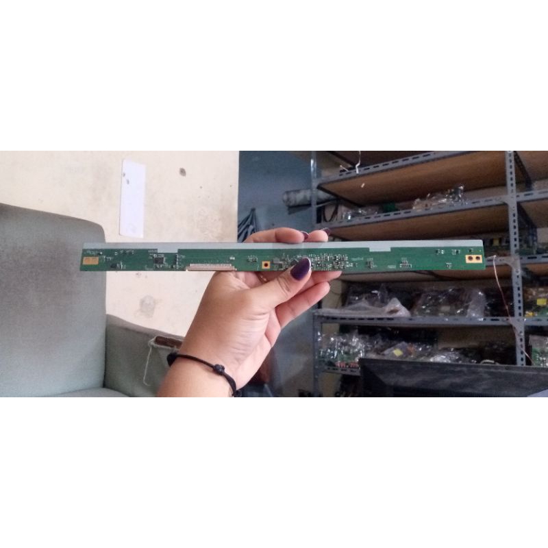 ticon tikon LCD tcon tv led Polytron PLD24D8511