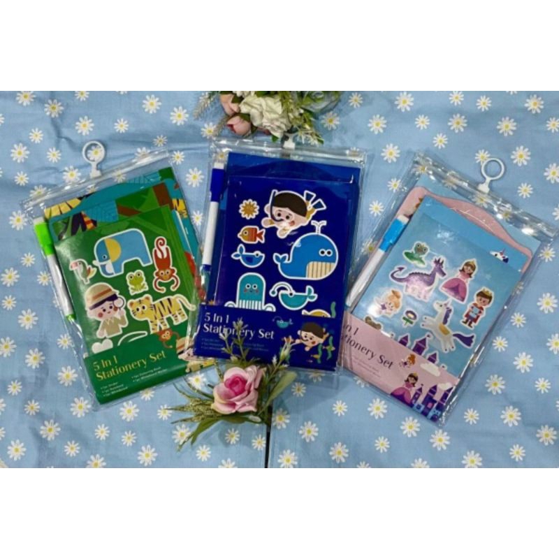 

KCM 5in1 Stationery Set / Mainan Anak / Buku Tulis Anak / Stiker