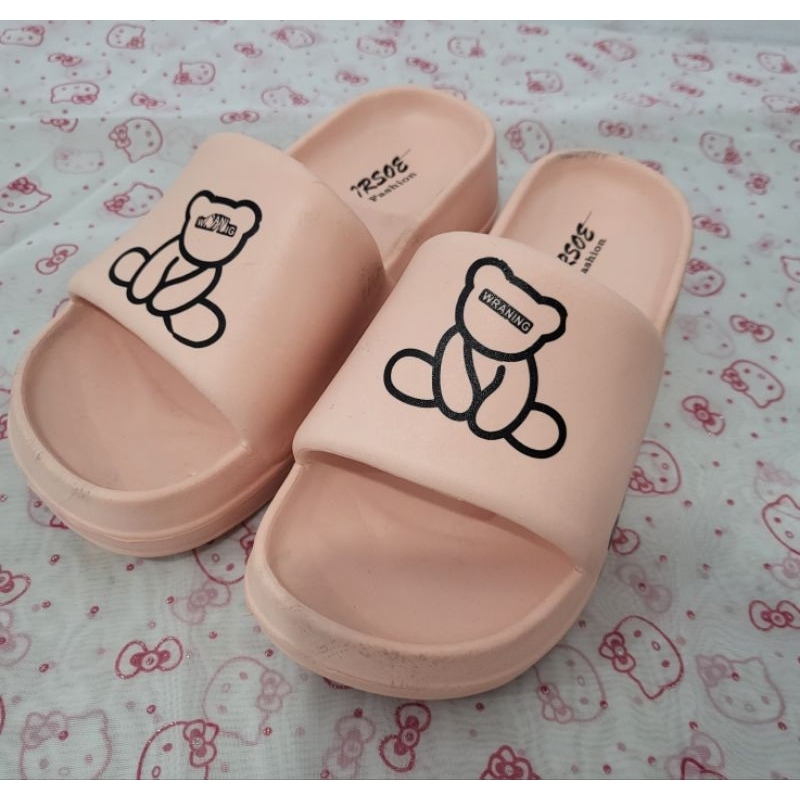Sandal karet slop wanita bear nyaman empuk