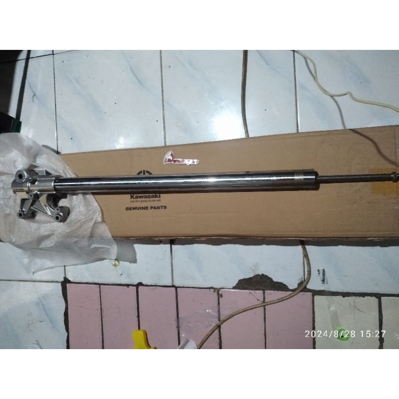 pipa as shock depan usd kiri kawasaki dtracker 150 dt original