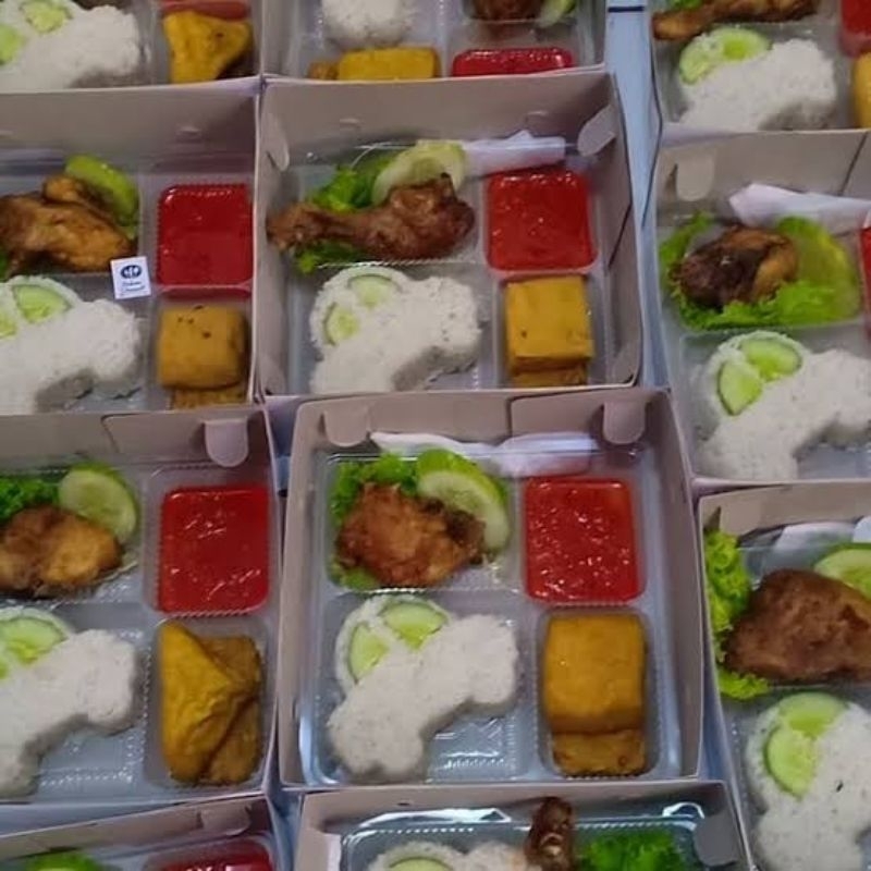 

Nasi Box Ayam Goreng Paket Hemat Termura