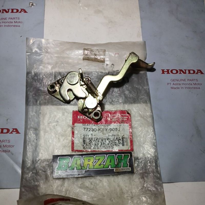 kuncian jok honda beat karbu original baru AHM