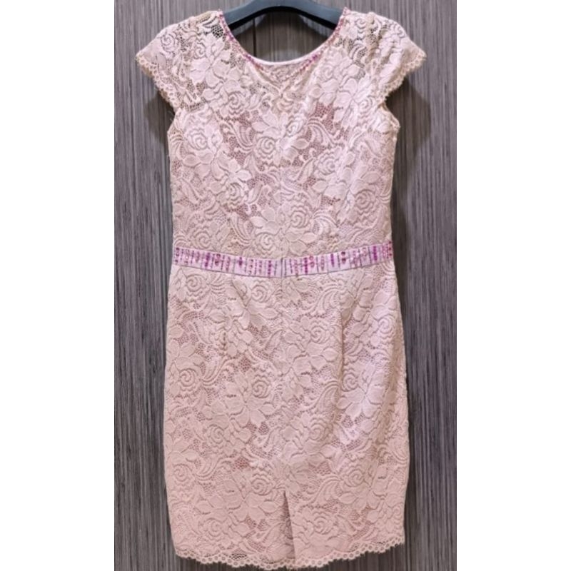 gaun pink renda renda