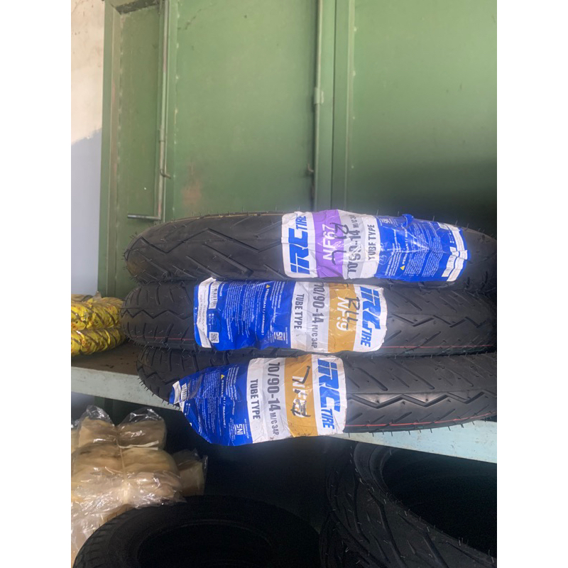 Ban IRC 70/90 14 Ban luar untuk mio matic