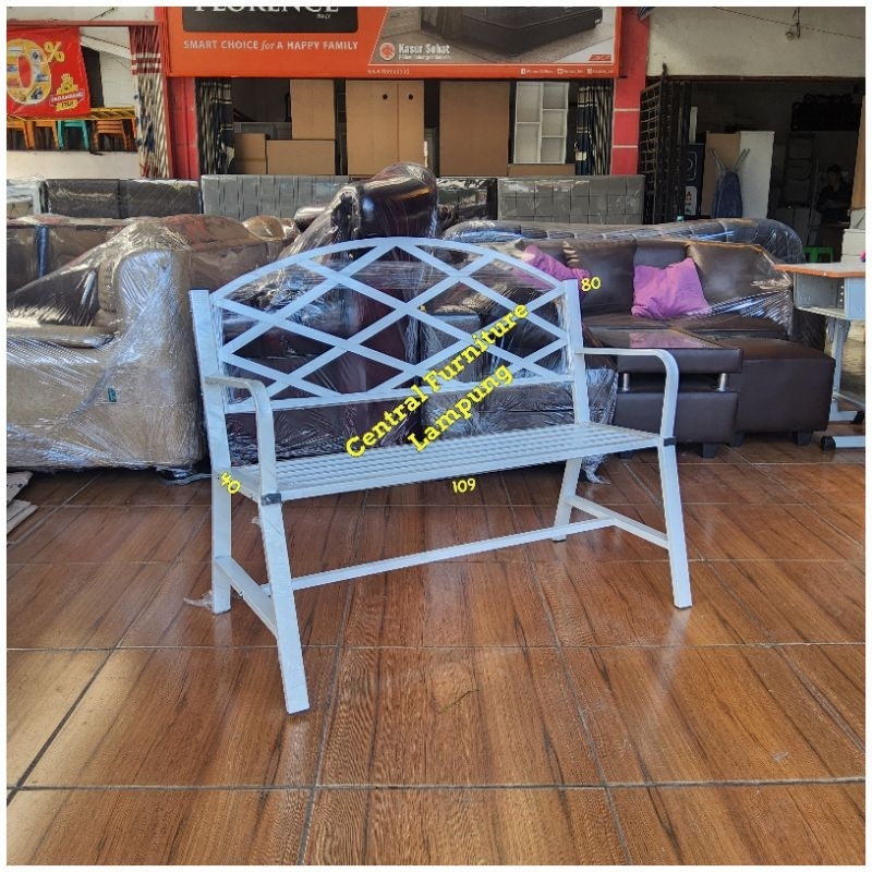 Kursi Taman/ Kursi Teras Besi Aesthetic