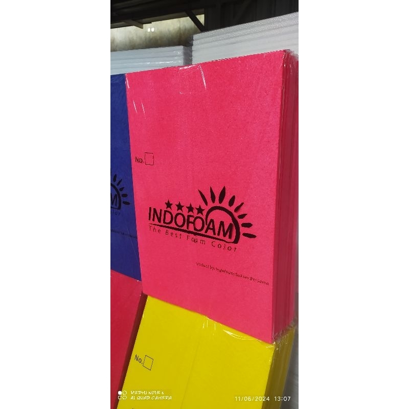 

styrofoam warna 40x60