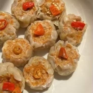 

Dimsum Hot Spicy dari cabe rawit pilihan Halal bahan Premium