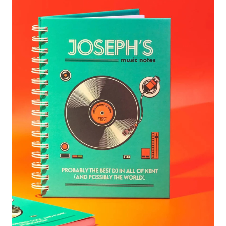 

Custom Notebook Hardcover ukuran A5 / Notebook Hardcover Spiral / Notebook Custom Hardcover untuk seminar / Souvenir Notebook Seminar hardcover Isi 75 Lembar