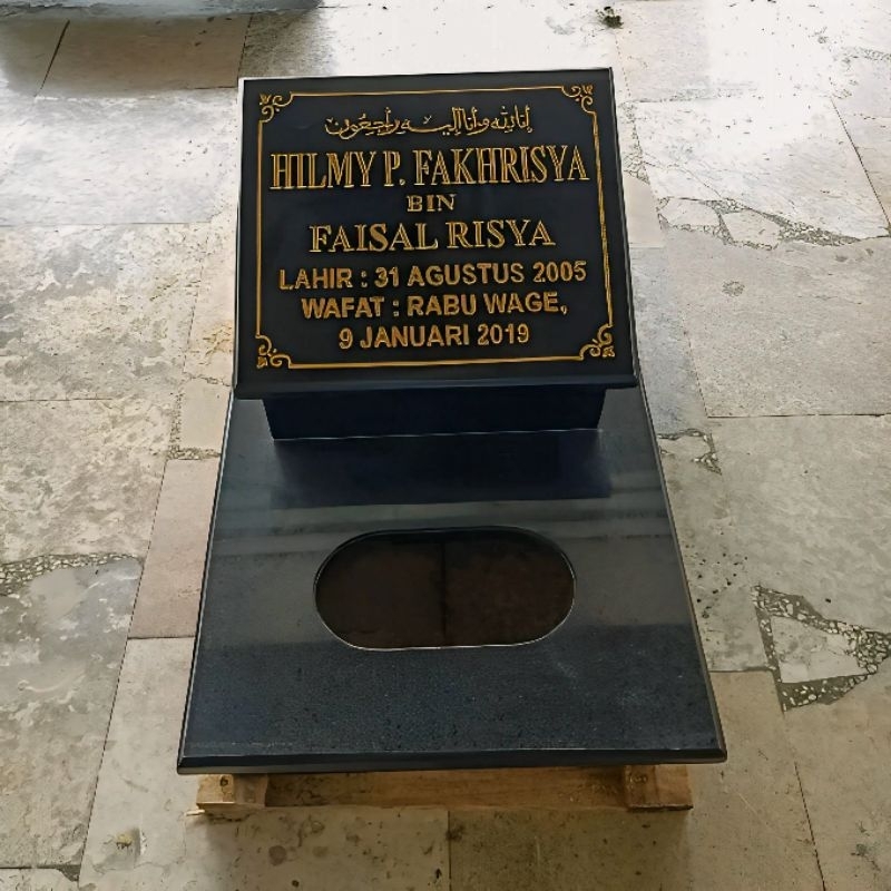 Nisan Makam Kotak Granit Hitam