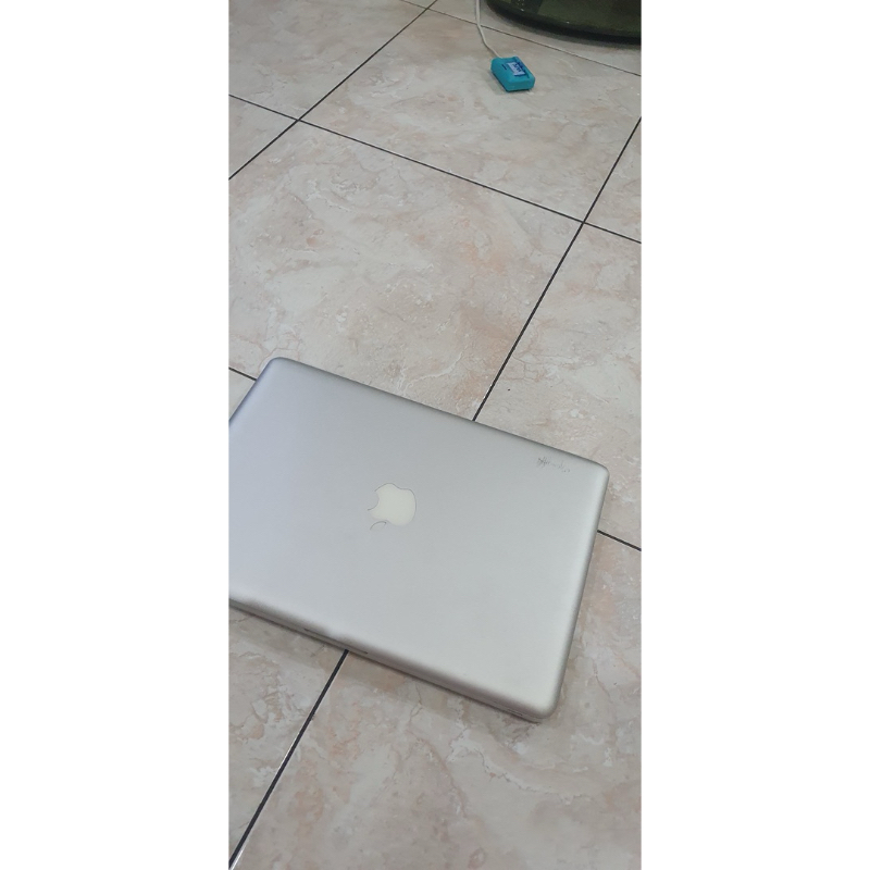 Dijual Macbook Pro 13” Early 2011 8GB Bekas/Second