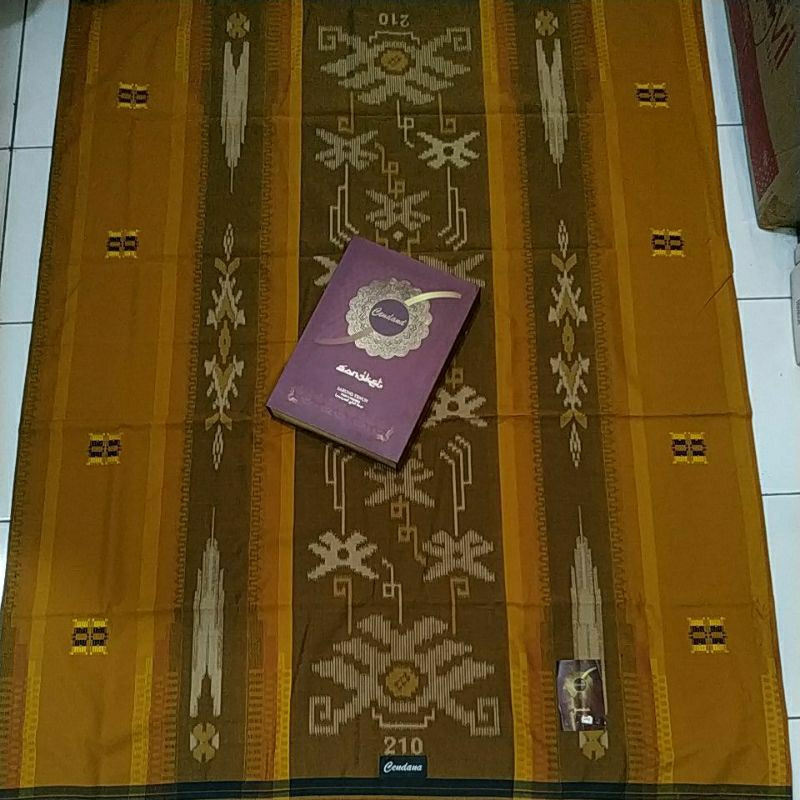 sarung Cendana songket