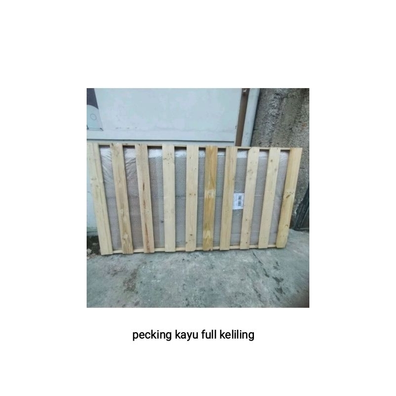 

pecking kayu