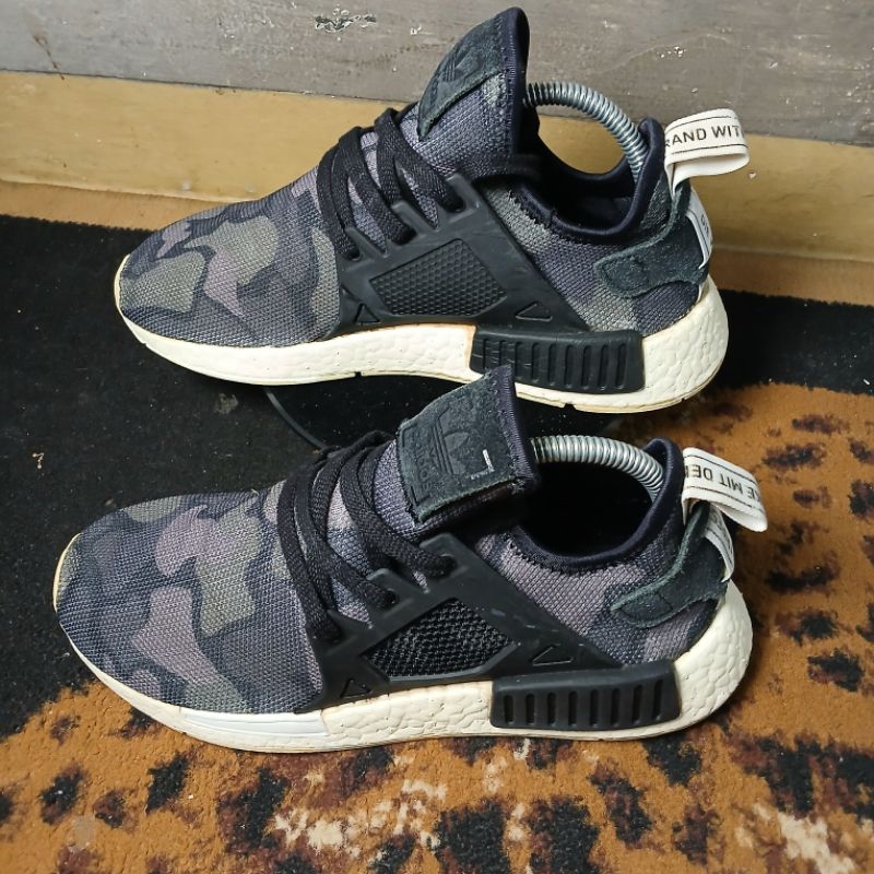 Sepatu Olahraga Adidas NMD XR1 Black Duck Camo