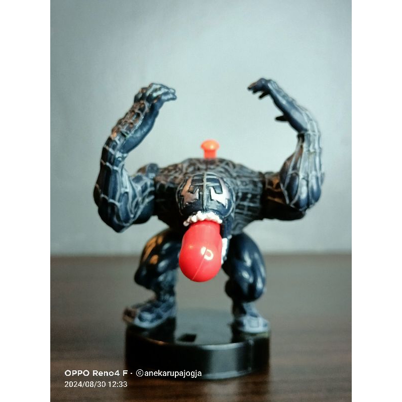 action figure spiderman venom