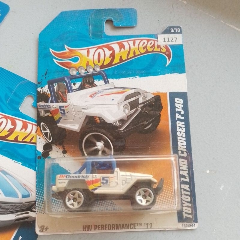 hotwheels TOYOTA LAND CRUISER FJ40 biru putih tampo 5 hotwheels performance 11