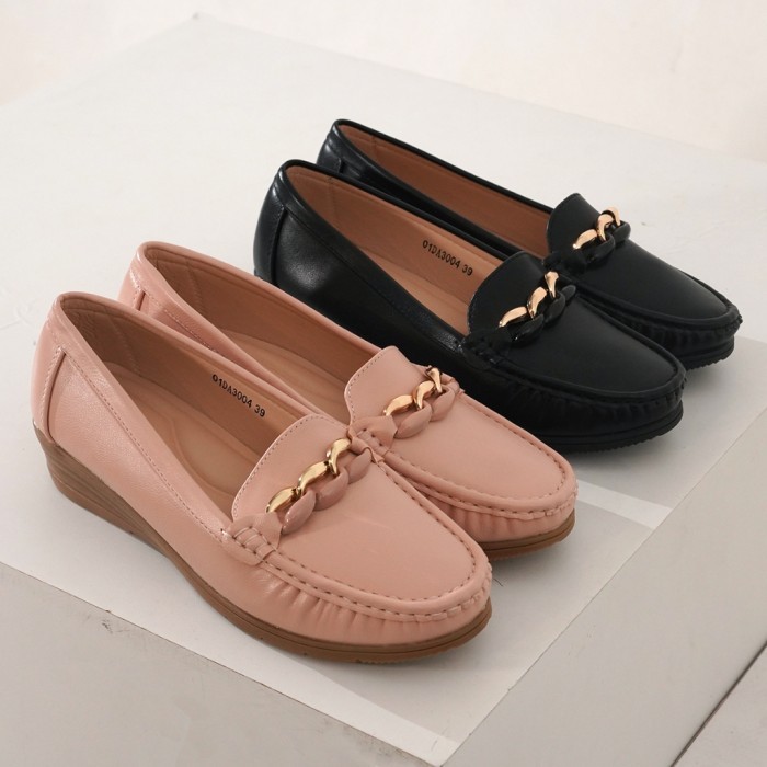 Sepatu Wanita Flat Moccasin Slip On Casual
