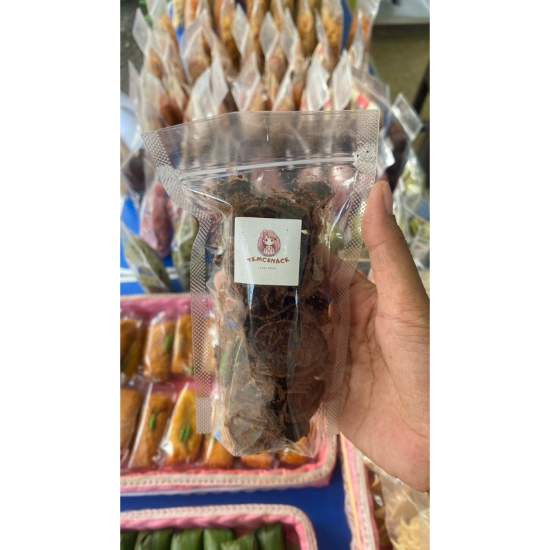 

BUNDLING RESELLER KERIPIK PISANG COKLAT/BANANA CHOCO CIPS
