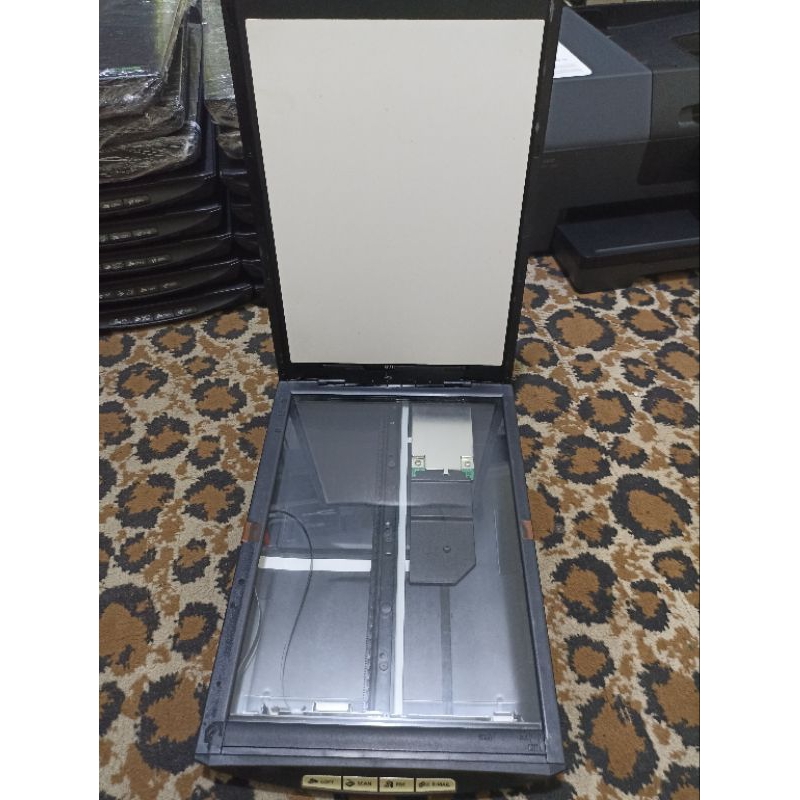 Scanner Canon  LIDE 100