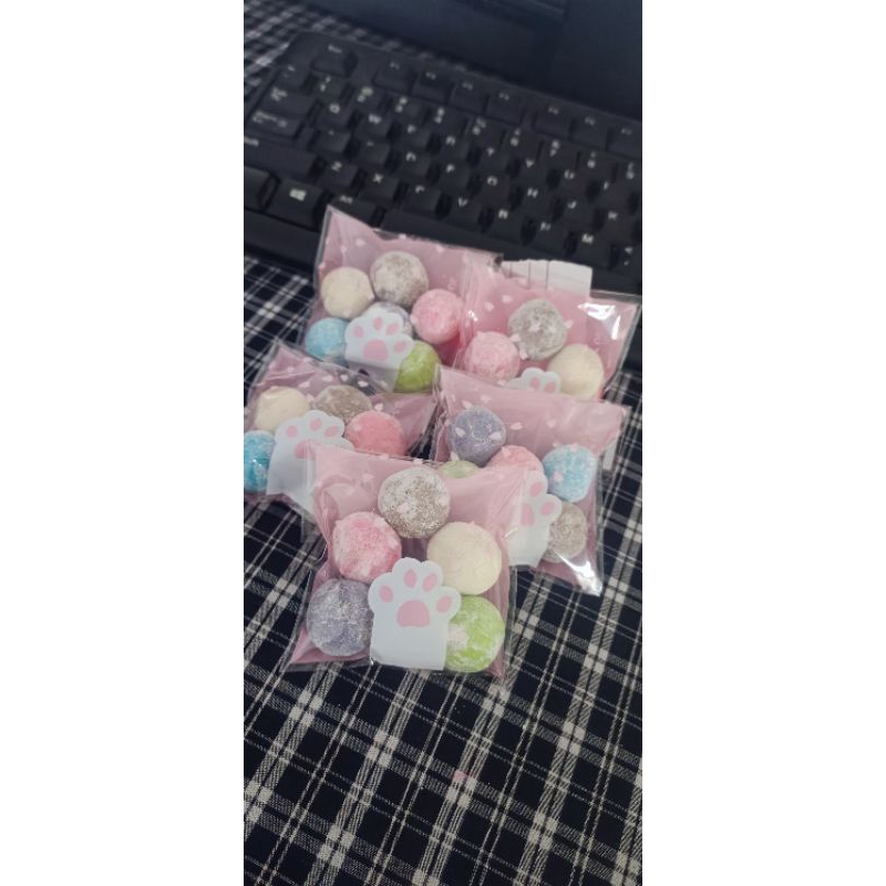 

BOLA SUSU 'S'