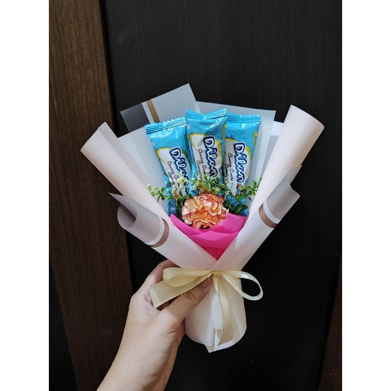 

READY STOCK PAKET 20 RIBU BUKET SNACK WISUDA MURAH