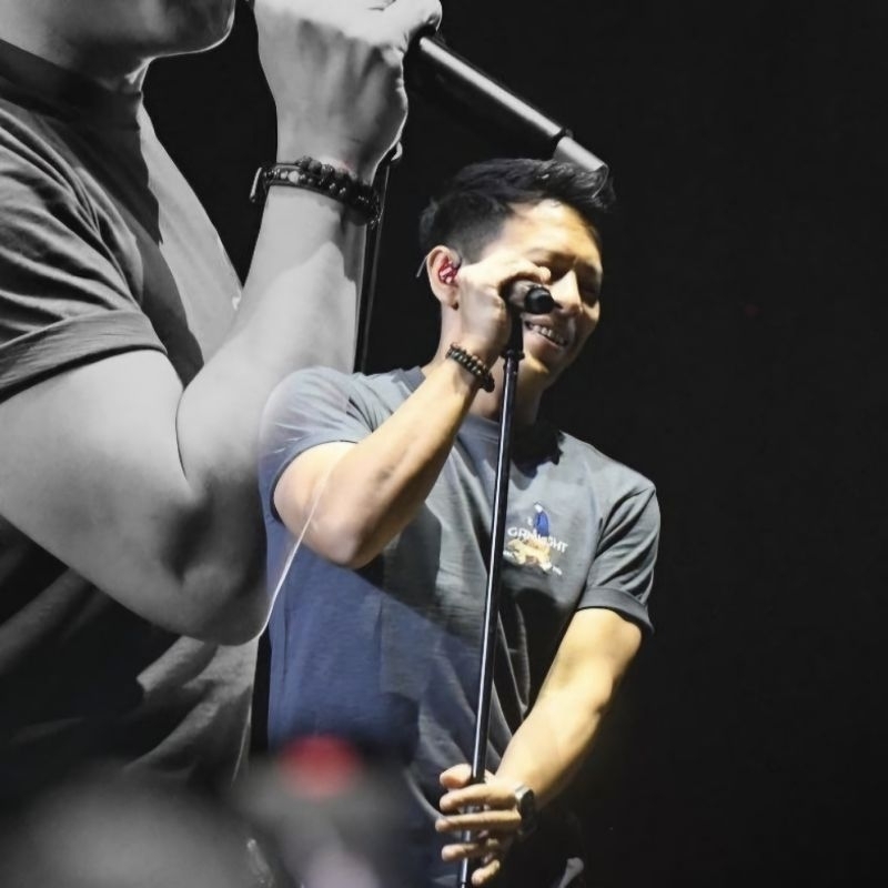 GREENLIGHT Kaos Ariel Noah - Pria Original 150324