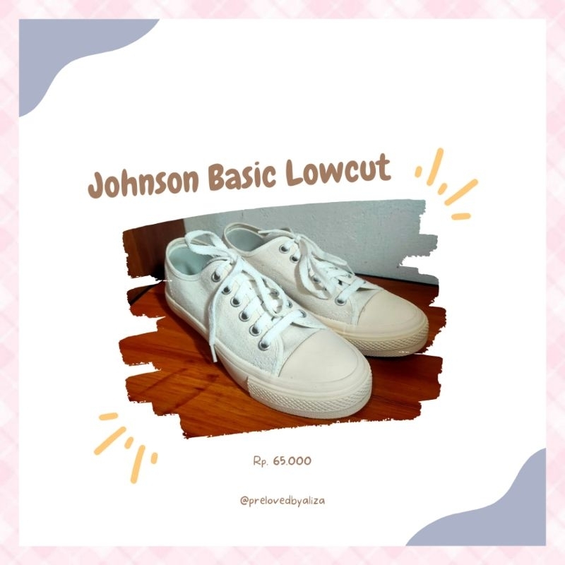 

(BARANG BARU) SEPATU PUTIH JOHNSON BASIC LOW MILKY UKURAN 37 UNTUK SEKOLAH KULIAH HARGA MURAH KONDISI BAGUS