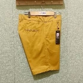 celana pendek chinos pria//celana pendek chinos laki laki//celana pendek chinos dewasa//celana pende