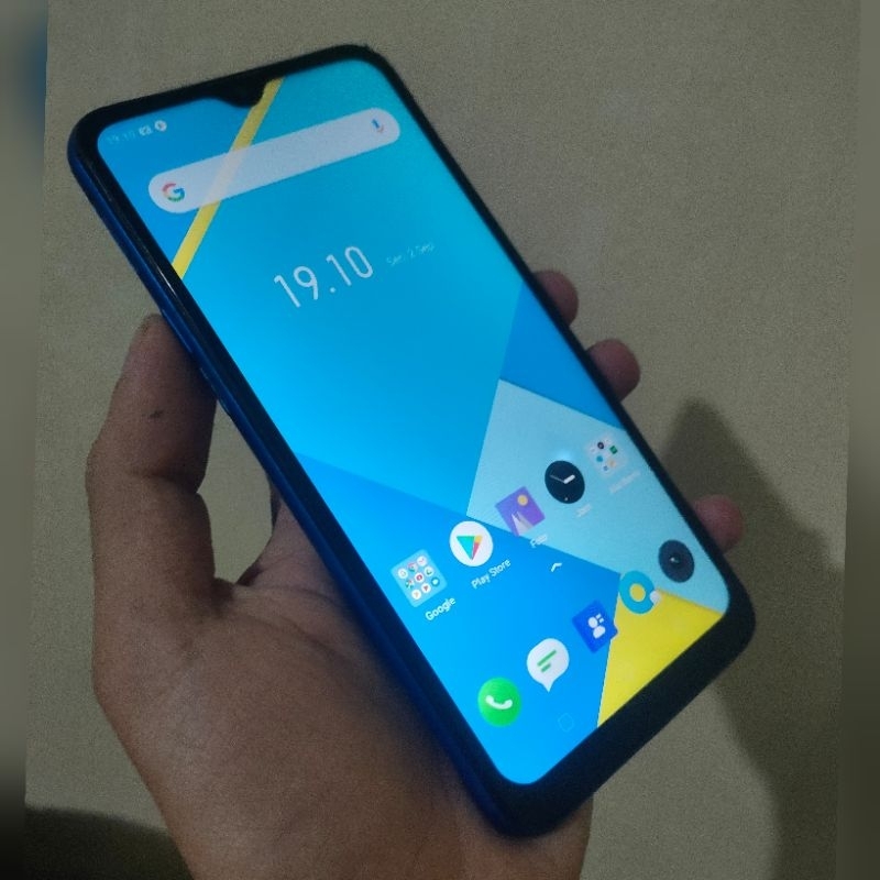 Hp Realme C2 warna biru RAM 3GB/32GB Bekas