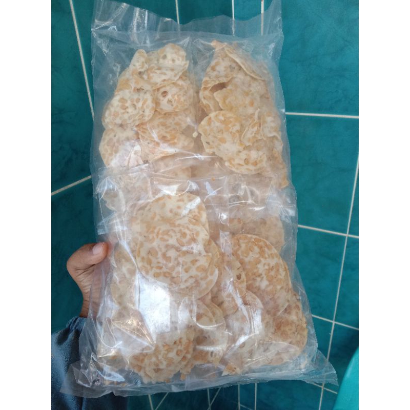 

KERIPIK TEMPE