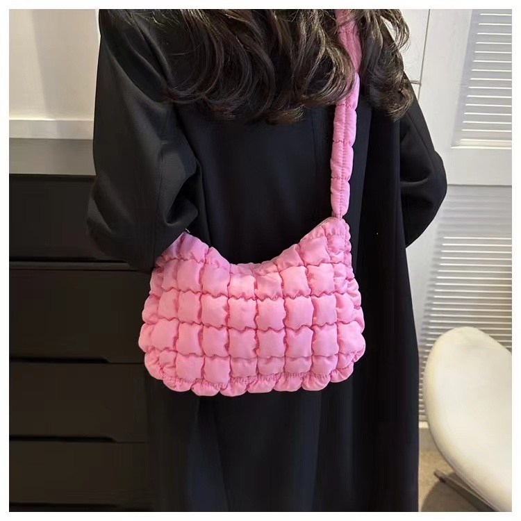 Tas Pillow Bag Selempang Wanita Shoulder Bag Anti Air / Tas Fashion Korea Puff Bag