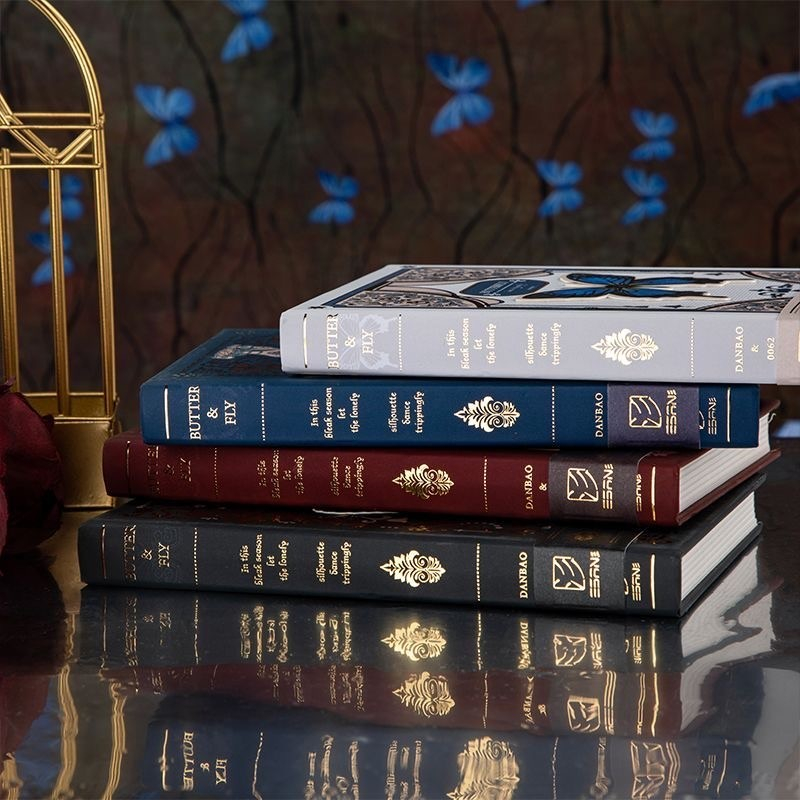 

[Whispers] Buku Notebook Diary Butterfly The Ghotic Series / Buku Diary Jurnal agenda Buku tulis -