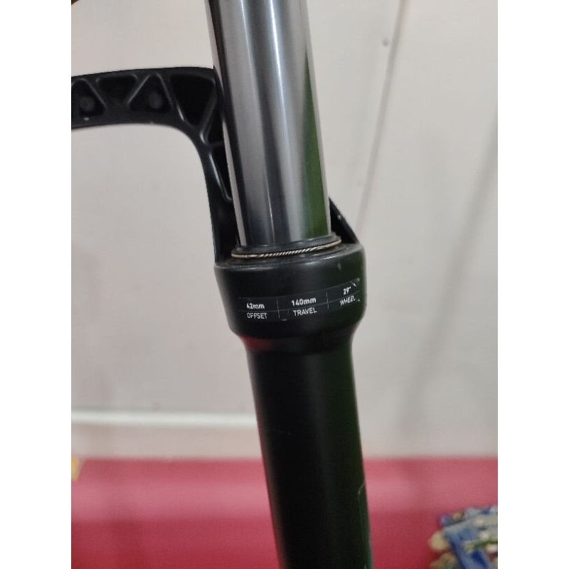 FORK ROCKSHOX recon 29 T140  boost
