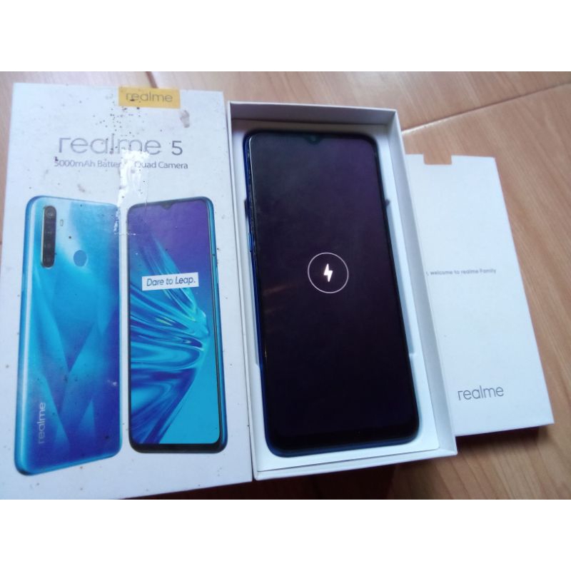 Realme 5 bootloop mentok logo cas petir