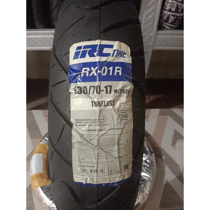 Ban luar IRC 130/70-17 Tubeles motor ring 17 Verza, MX King, vixion, supermoto