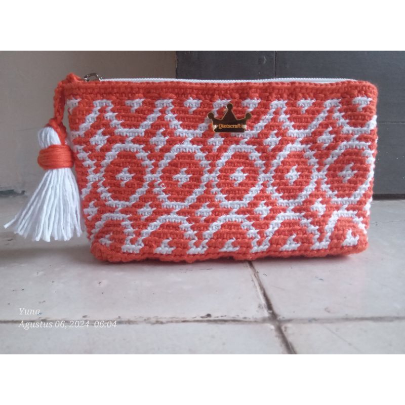 mini pouch rajut