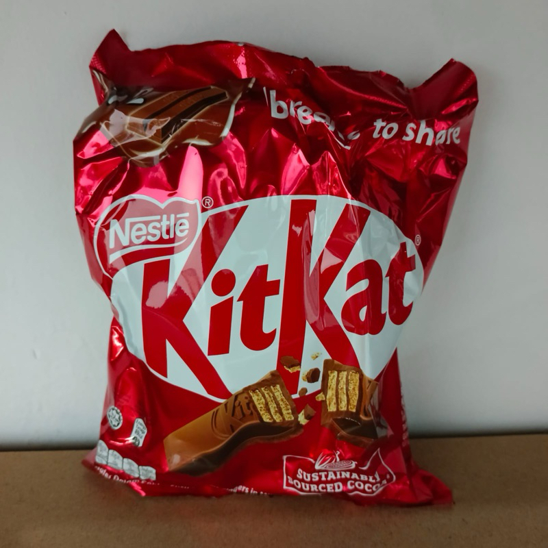 

kitkat malay isi 12pcs
