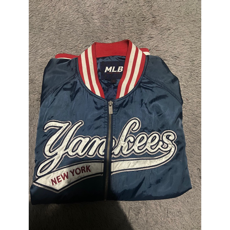 varsity mlb bahan satin