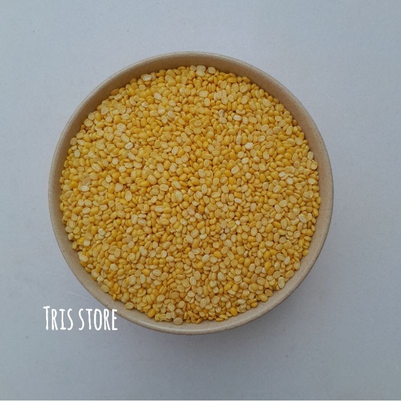 

kacang hijau kupas 500gr / kacang ijo kupas mungbean split 500 gr