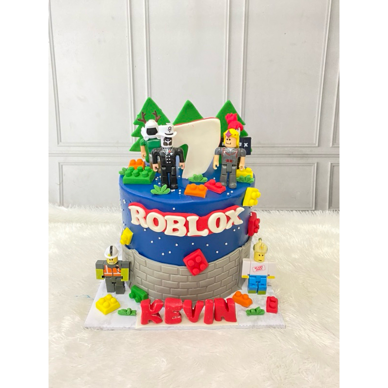 

kue ulangtahun tema roblox