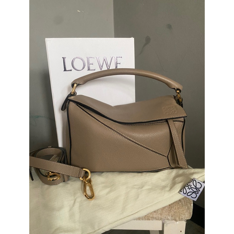 preloved Loewe puzzle bag small diskon no nego udah di booked