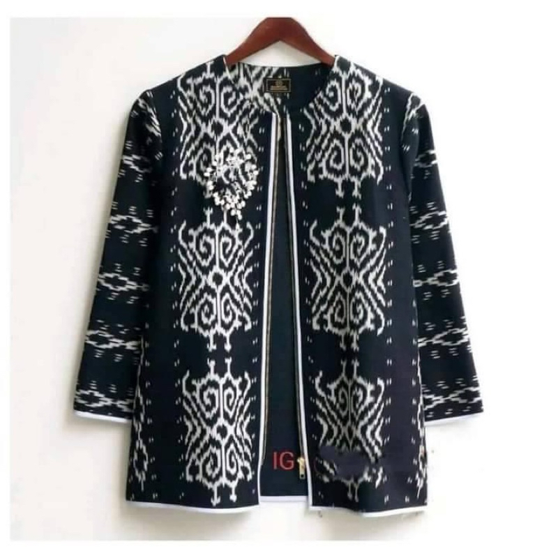 ATASAN BATIK YOGYAKARTA