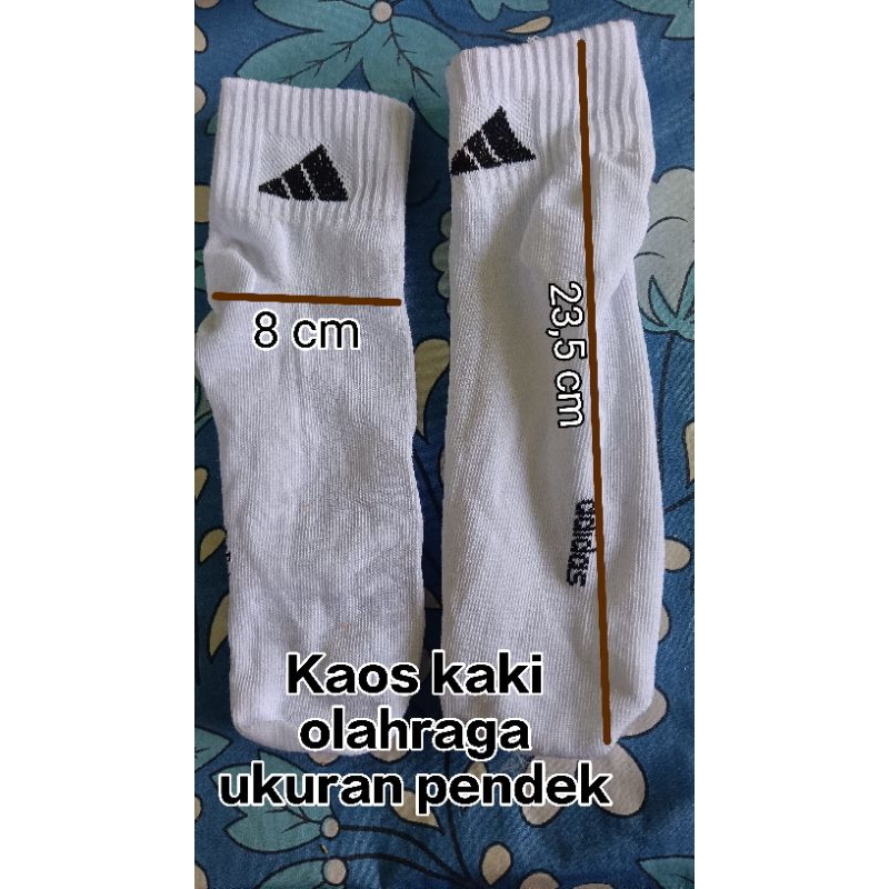 kaos kaki olahraga/futsal dll tebal ukuran pendek putih