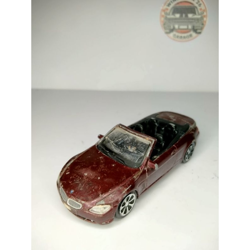 Diecast Bburago BMW 645 ci 1/43 Junk Loose