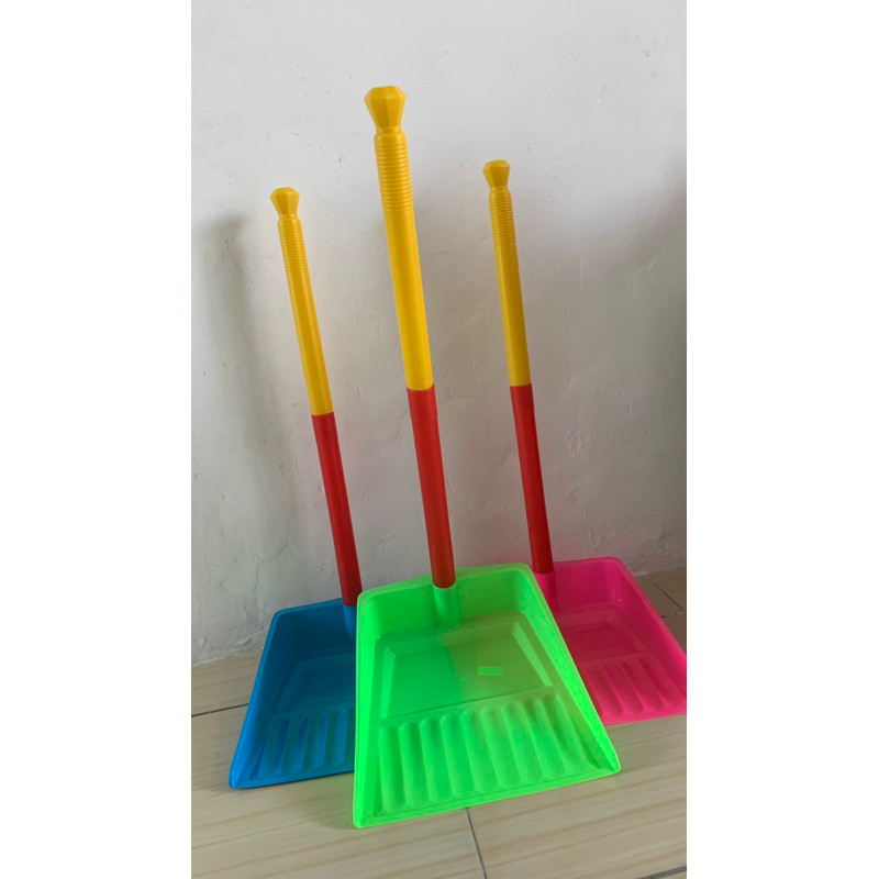 Cikrak Gagang Plastik/Pengki Serok Sampah/Cikrak plastik